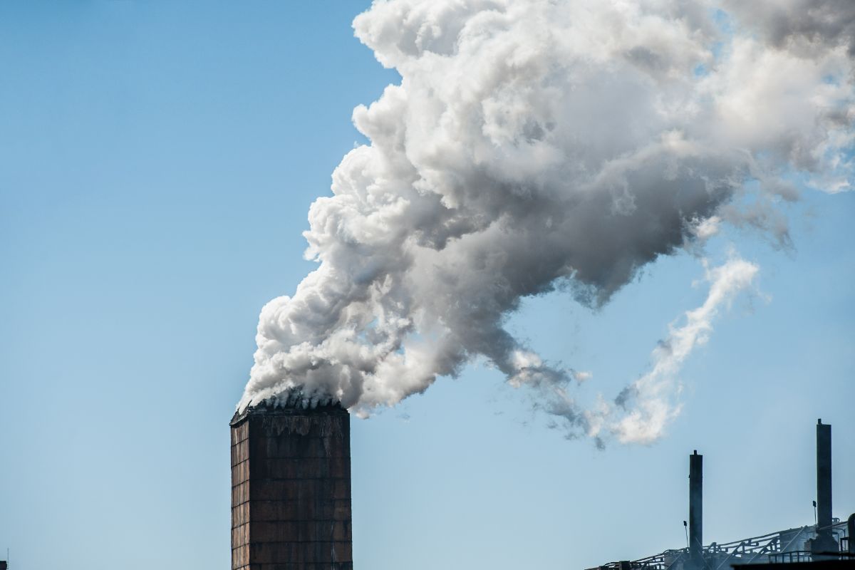 Las emisiones de CO2 alcanzarán los 41.600 millones de toneladas en 2024