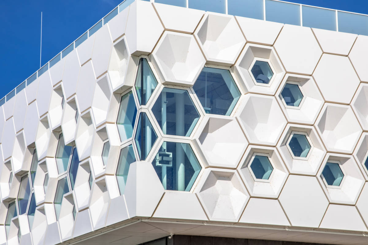 Diseño sostenible: cómo el polipropileno impulsa la arquitectura ecoamigable